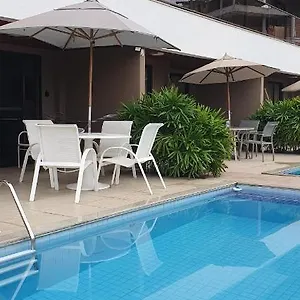 https://porto-central-residence-01.portodegalinhashotels.com